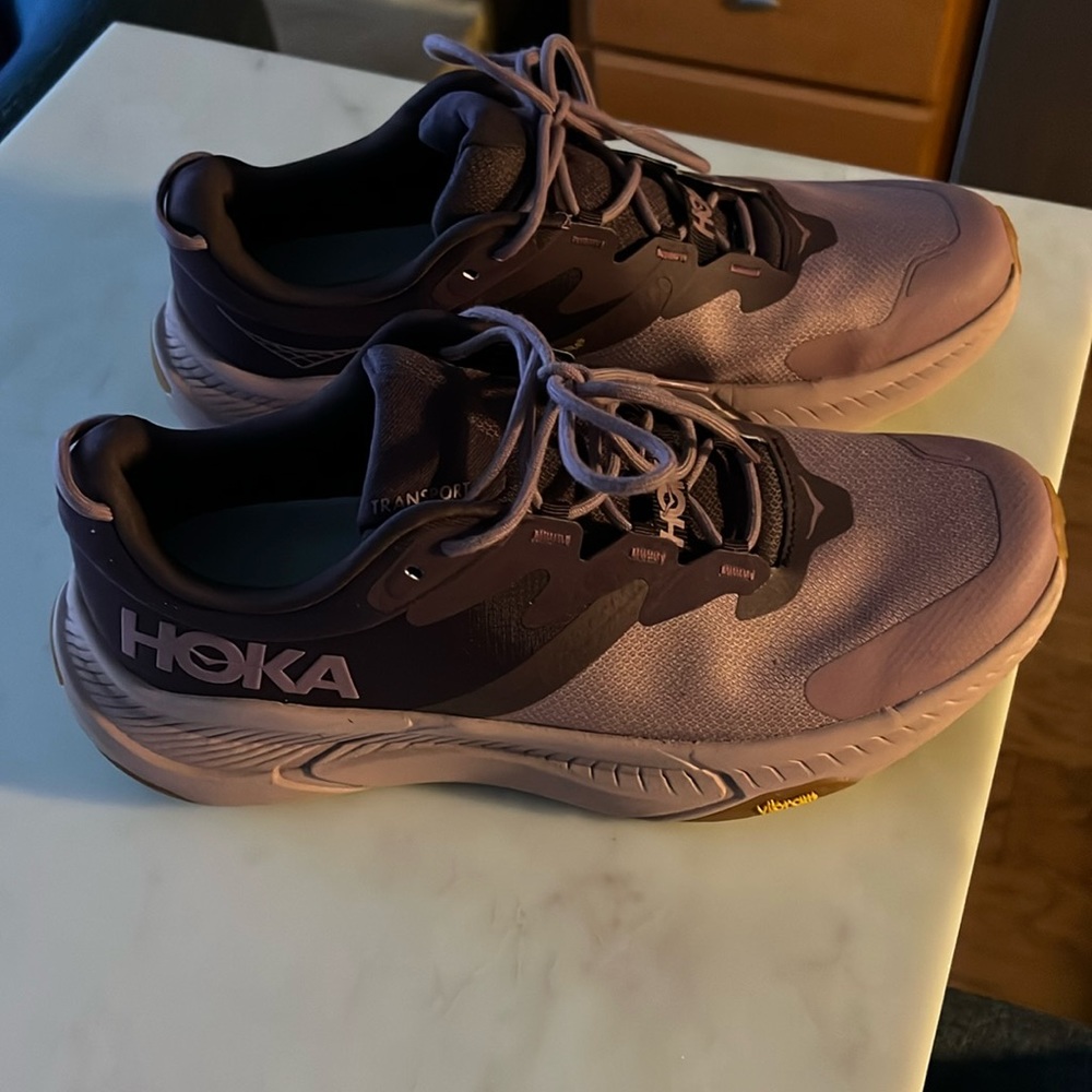 Women’s HOKA Transport